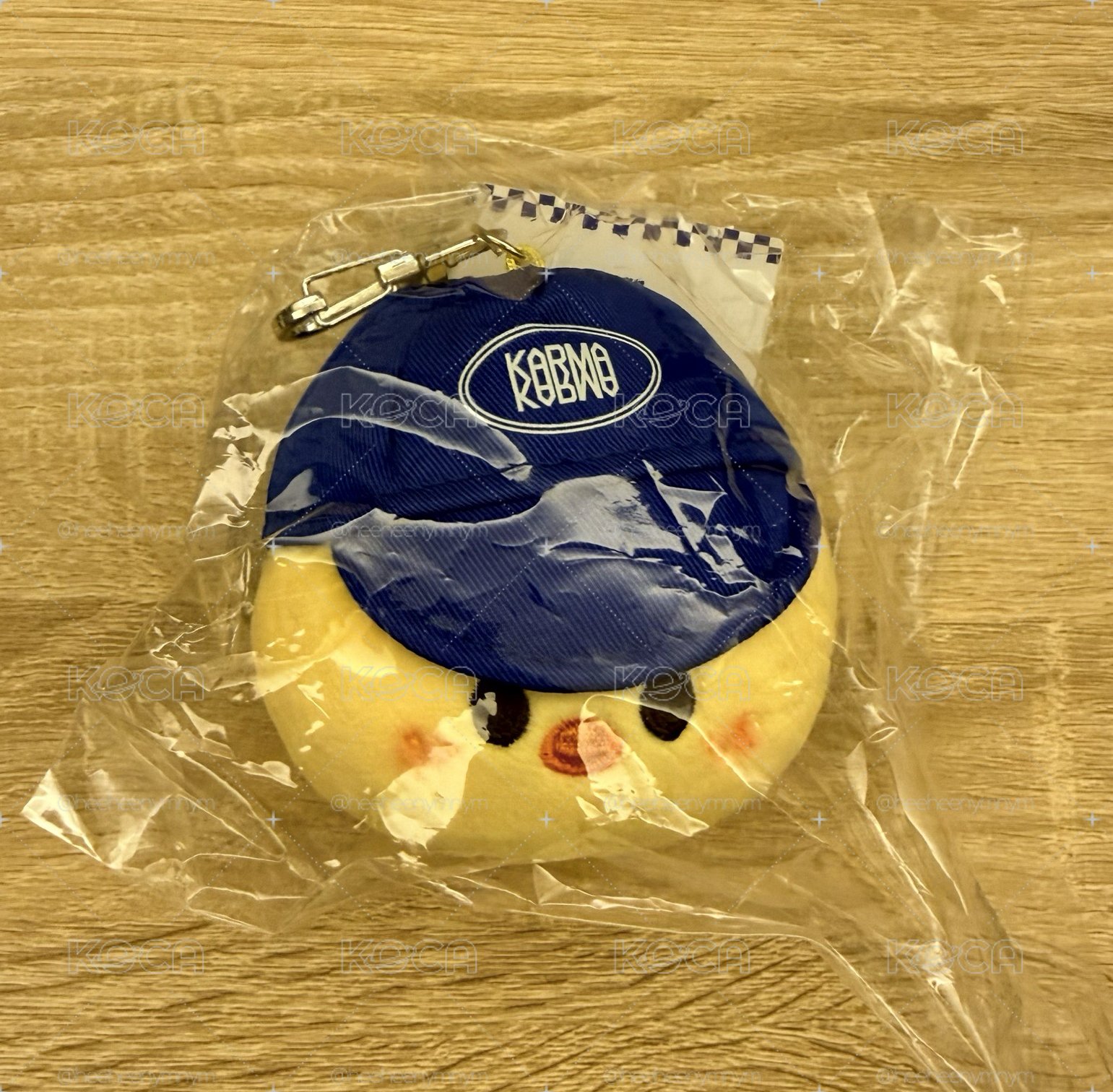 Karma快閃週邊 菲棒球帽大頭吊飾