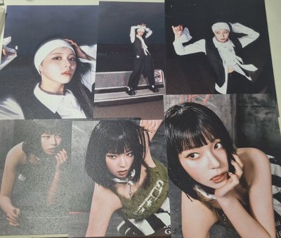 NMIXX 水母專莉圭嫄固配明信片