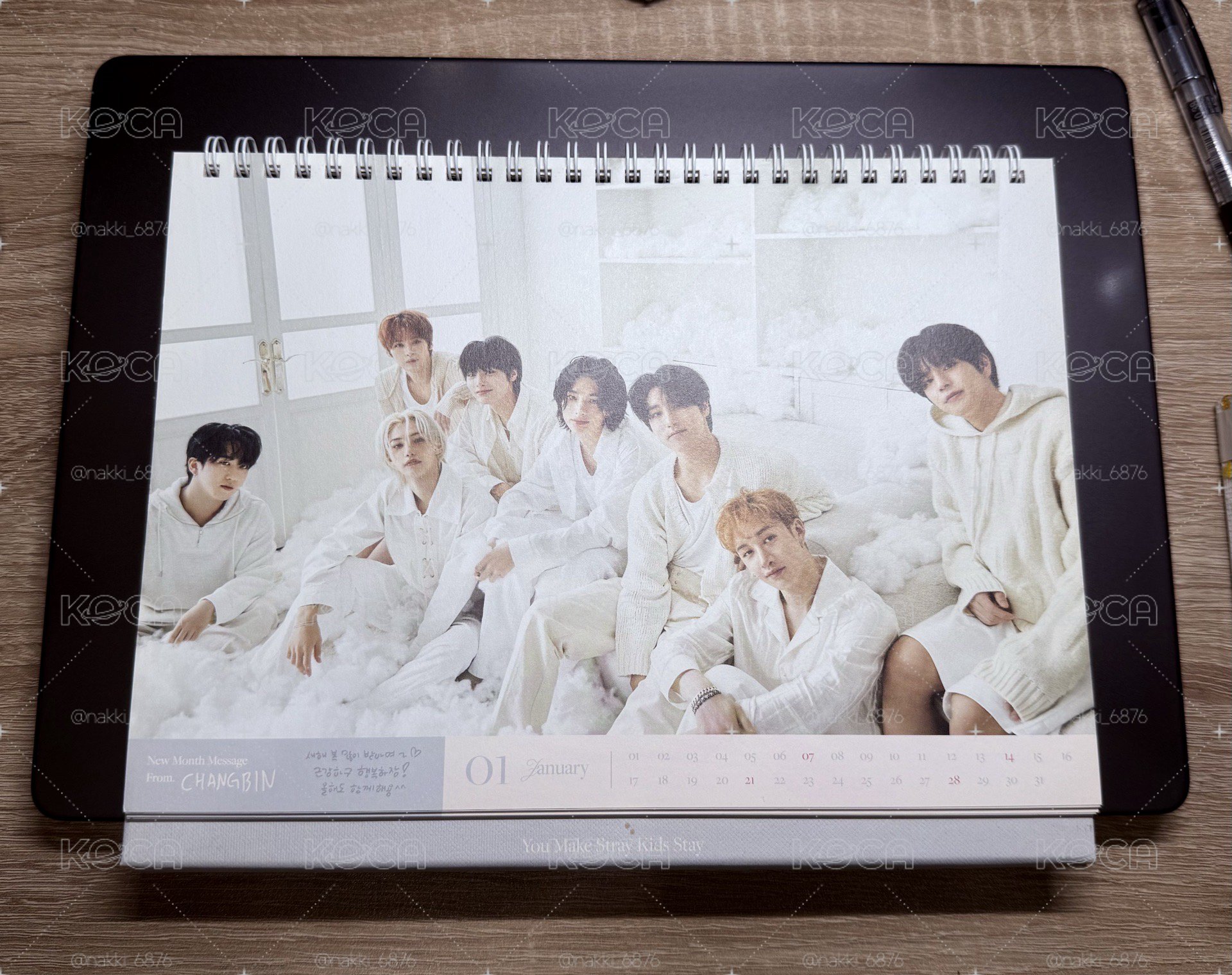 ［單帶區］SKZ 2024 Season’s Greetings 桌曆