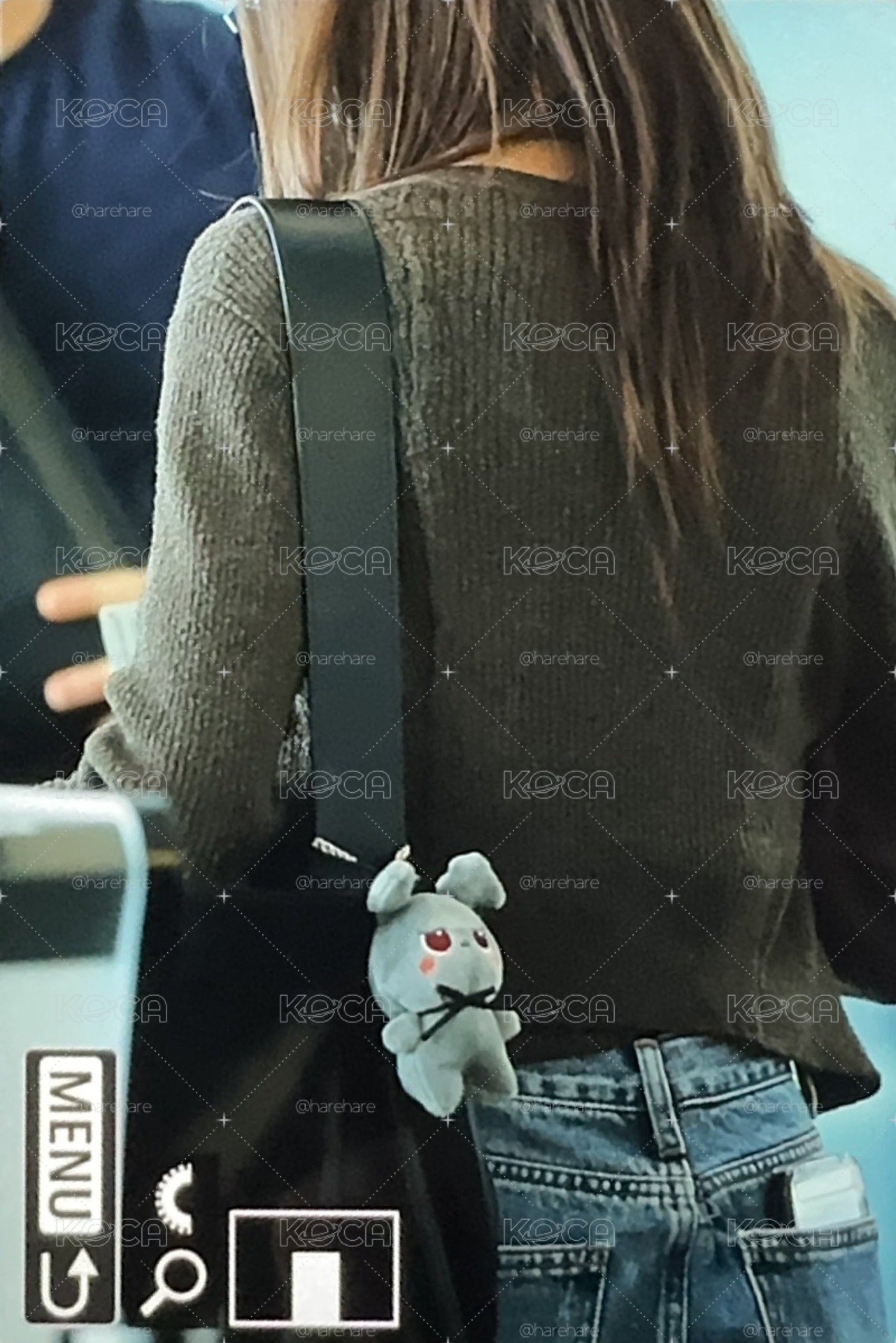 Hare Hare 1004 閃電娃 （TWICE背過同款娃）