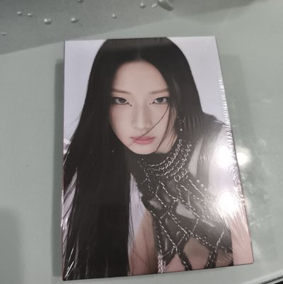 Babymonster 特典卡跟專輯