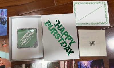 Seventeen 🎂正五kit智能全專（知秀小卡+明信片整組🈚️🍒）