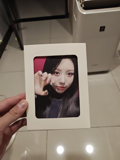 S2 Hyerin 咖啡廳明信片