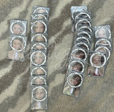 售磁鐵、磁吸卡套、金屬徽章