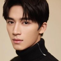 王星越