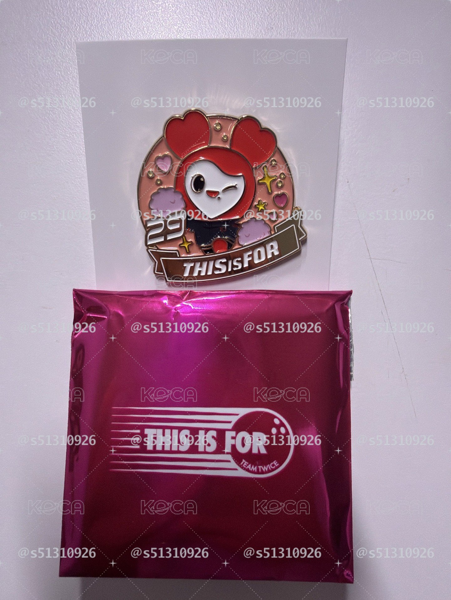 現貨✨TWICE 新國立 彩瑛 徽章