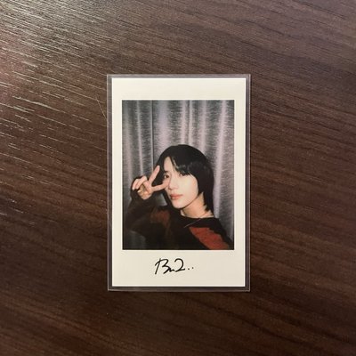 崔杋圭 正規三 yzy 元旦復刻拍立得