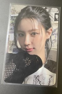 捧臉