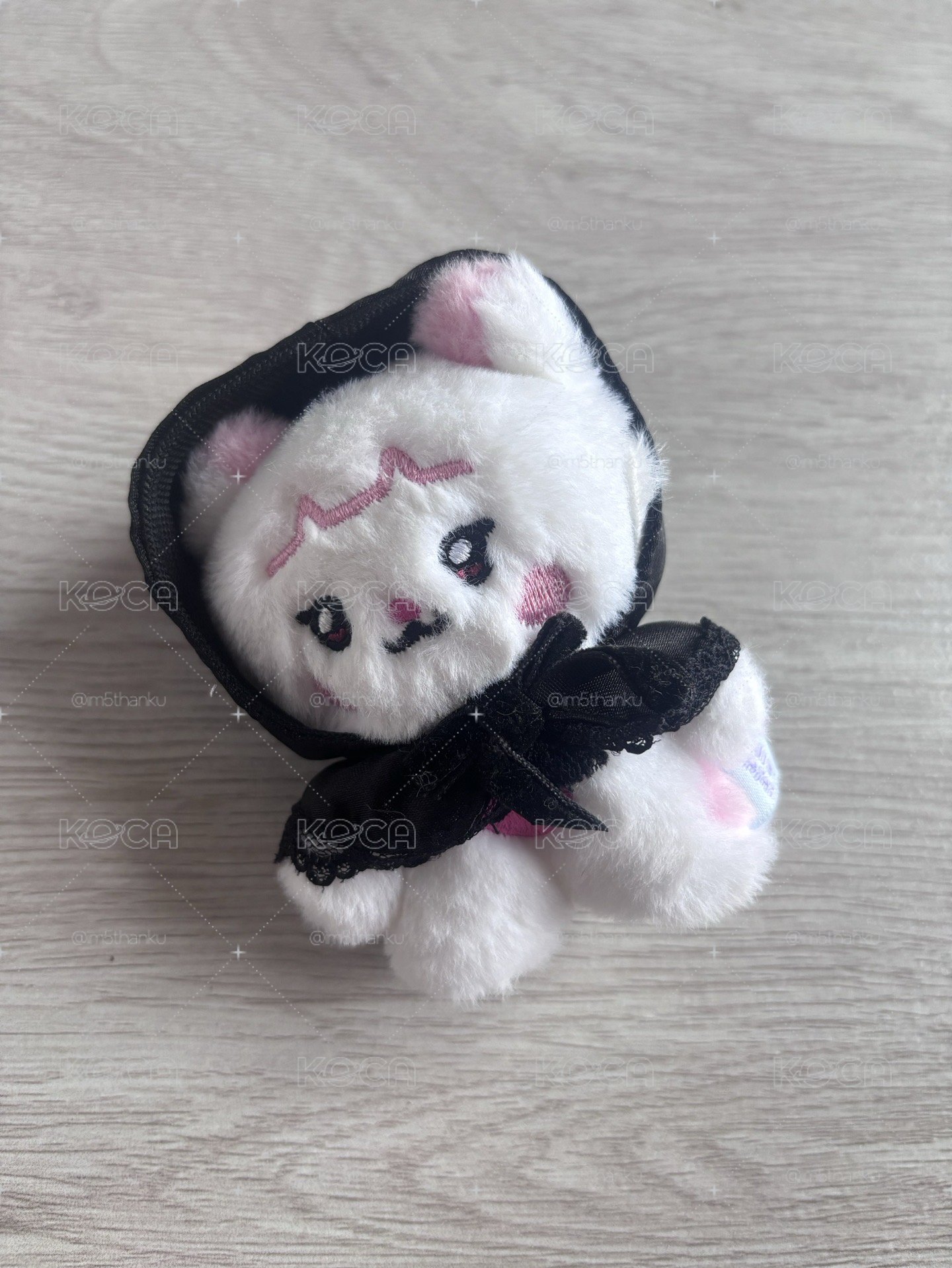 妮吊飾娃