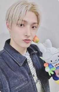 GH4 fromm 幸運卡 A RABBIT WITH A FLOWER VER.