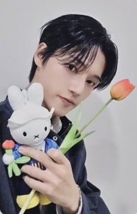 GH4 fromm 幸運卡 A RABBIT WITH A FLOWER VER.