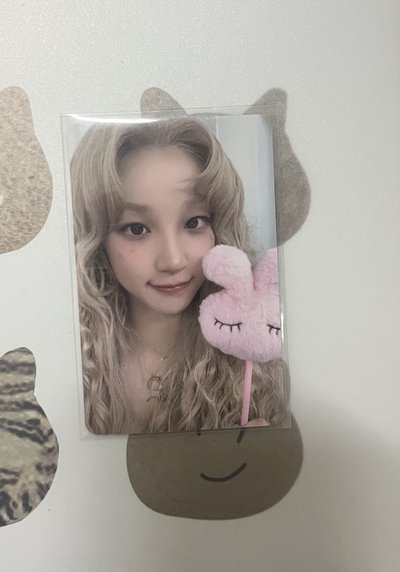 Yuqi雨琦卡