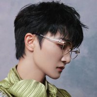 周深