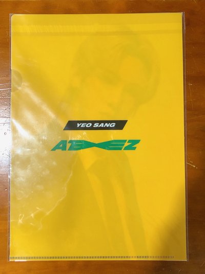 金弘中 姜呂尚 崔傘 宋旼琦 鄭友榮 Fever pt.1 資料夾 日本 109 POP-UP STORE