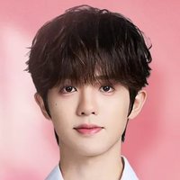 李昊