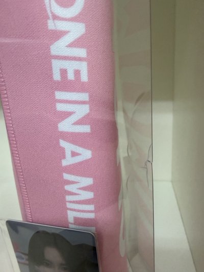 運輸盒損 MOMO新國立手幅含小卡