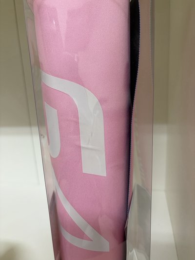 運輸盒損 MOMO新國立手幅含小卡