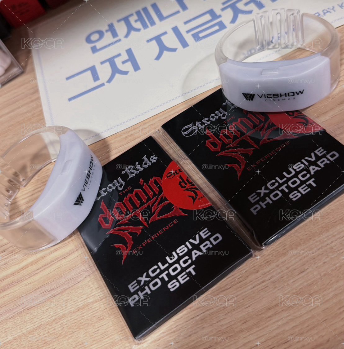 skz電影小卡一套+光感應援場手環