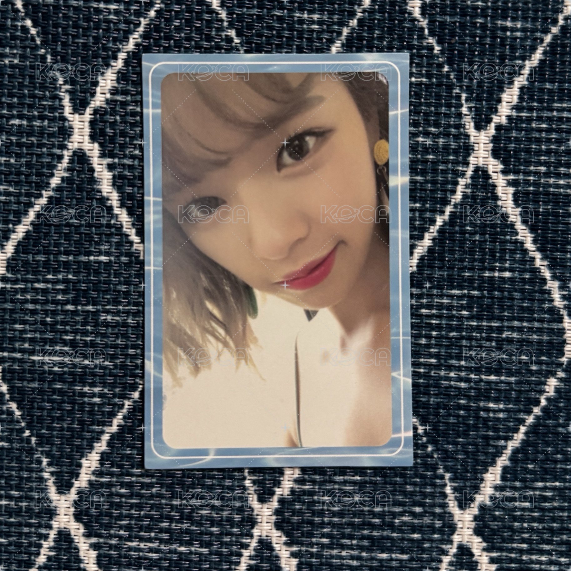 SN貼臉