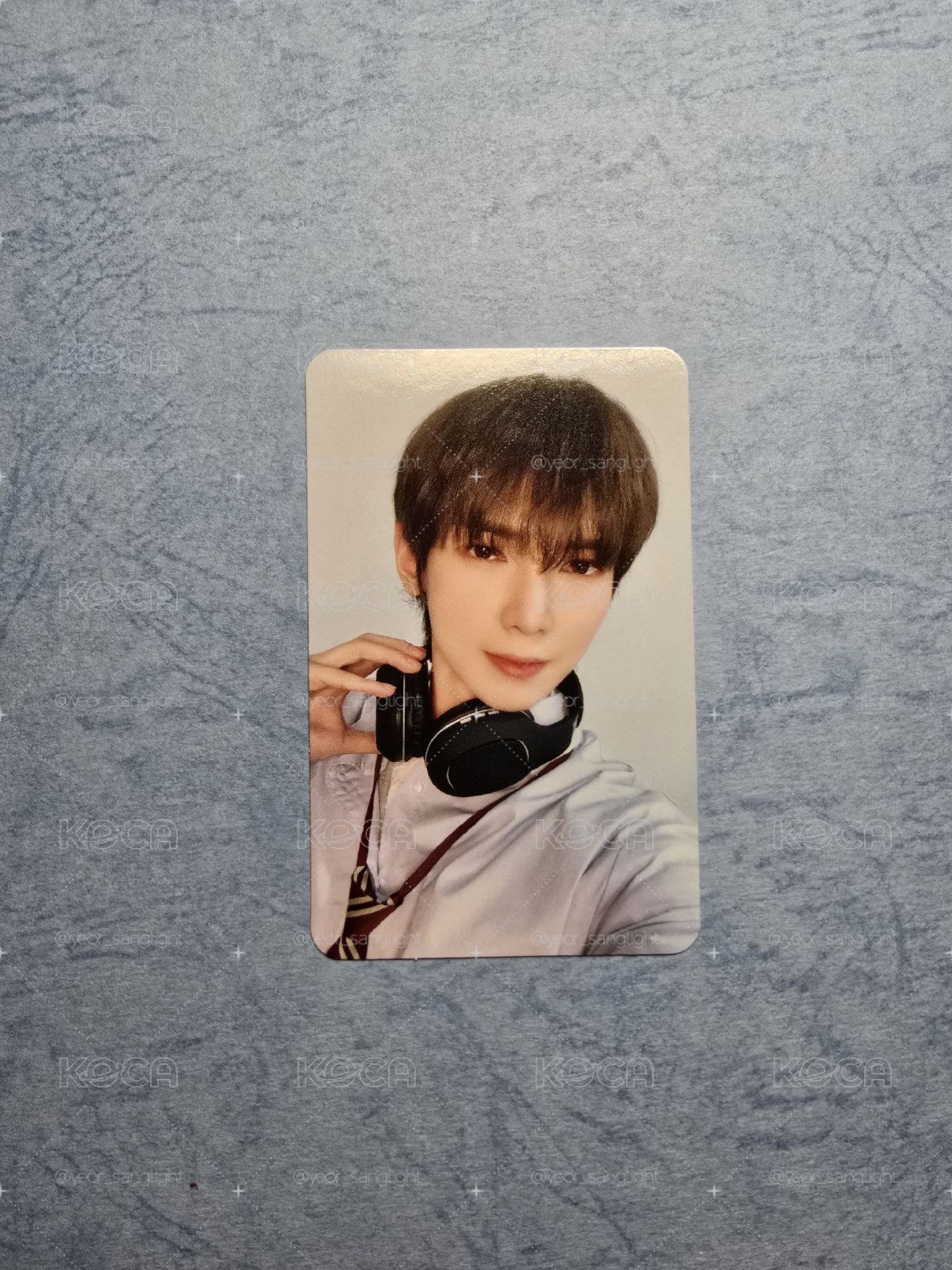戴耳機的校服小尚🎧