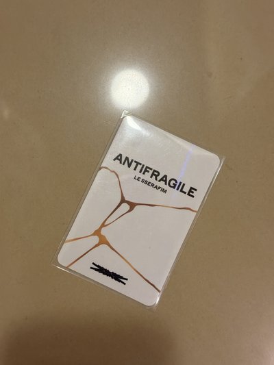 ANTIFRAGILE 新那拉 特典卡 允真閃卡