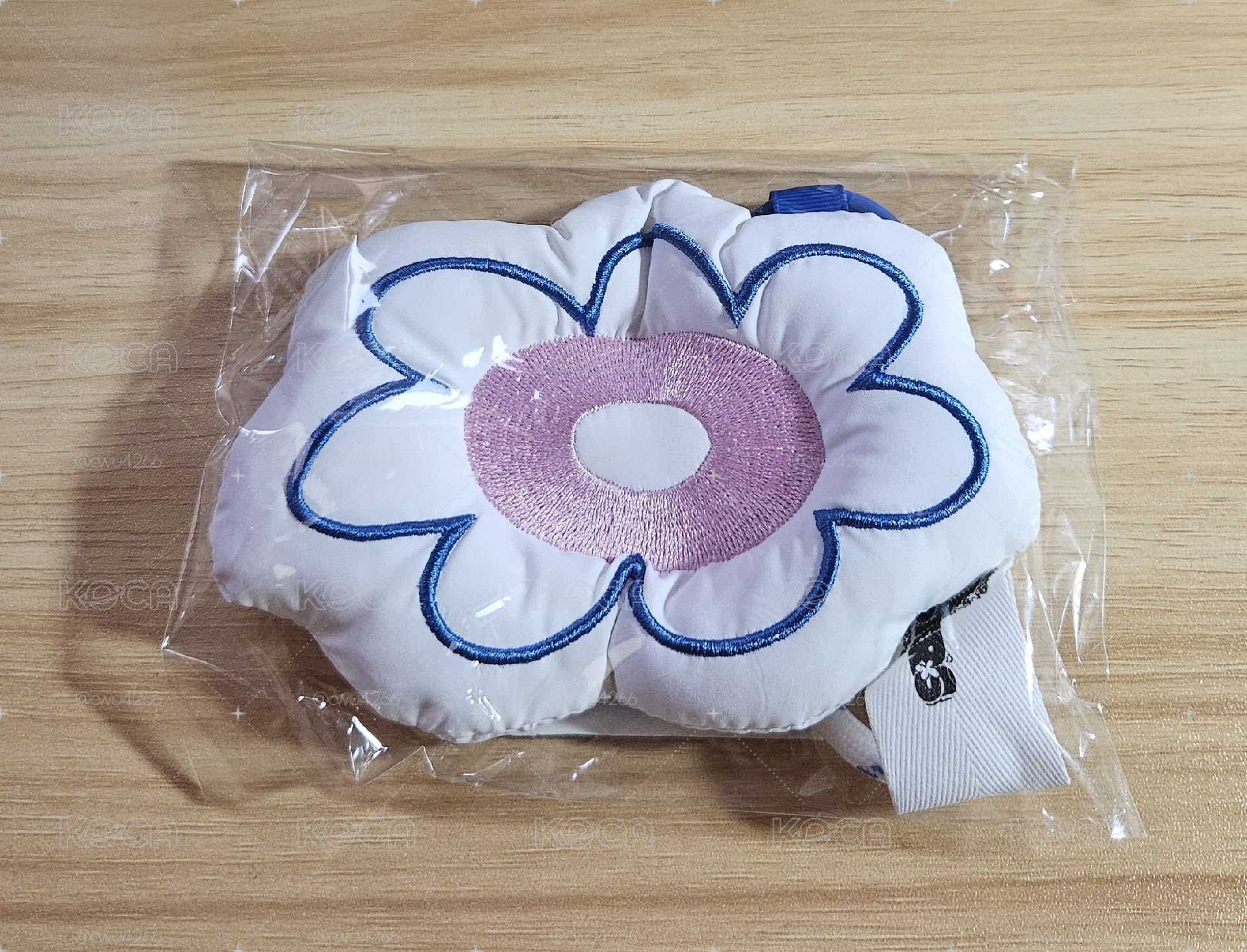 台北限定 小花吊飾