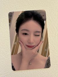 托臉