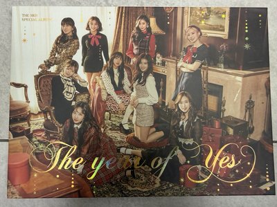 TWICE  The year of Yes 含小卡+預售禮+海報