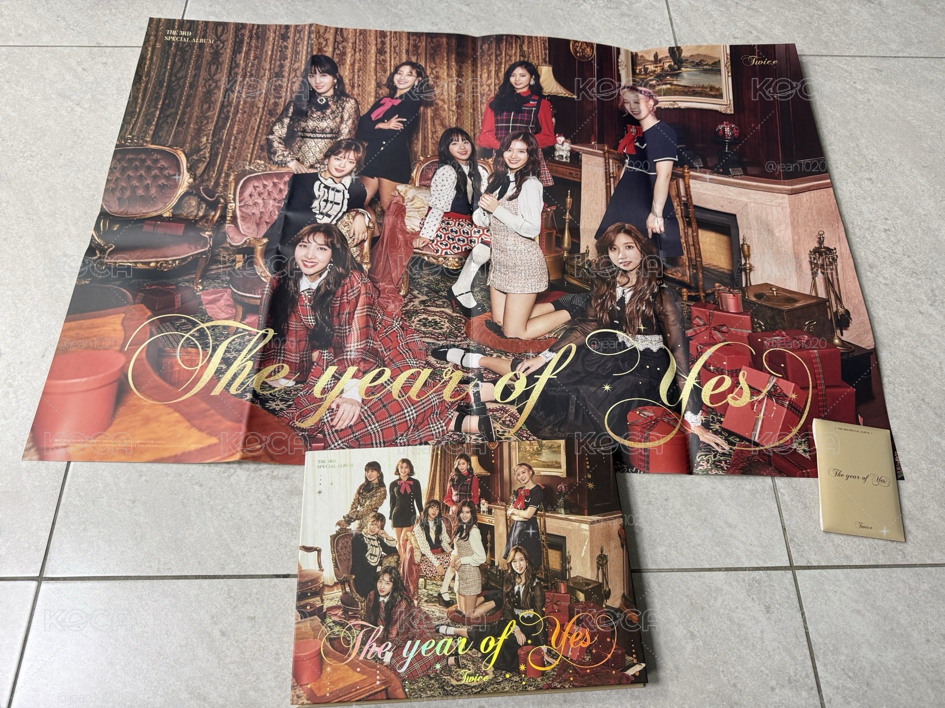 TWICE  The year of Yes 含小卡+預售禮+海報