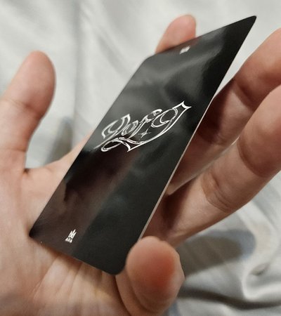 HUR+ 90F9 ARCANA 專輯卡 smini專輯卡，第一版，有瑕疵