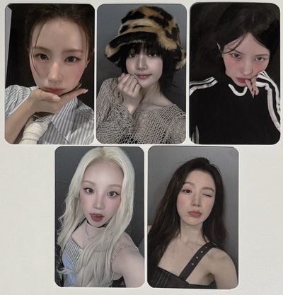 展覽第二批中背入場卡一套