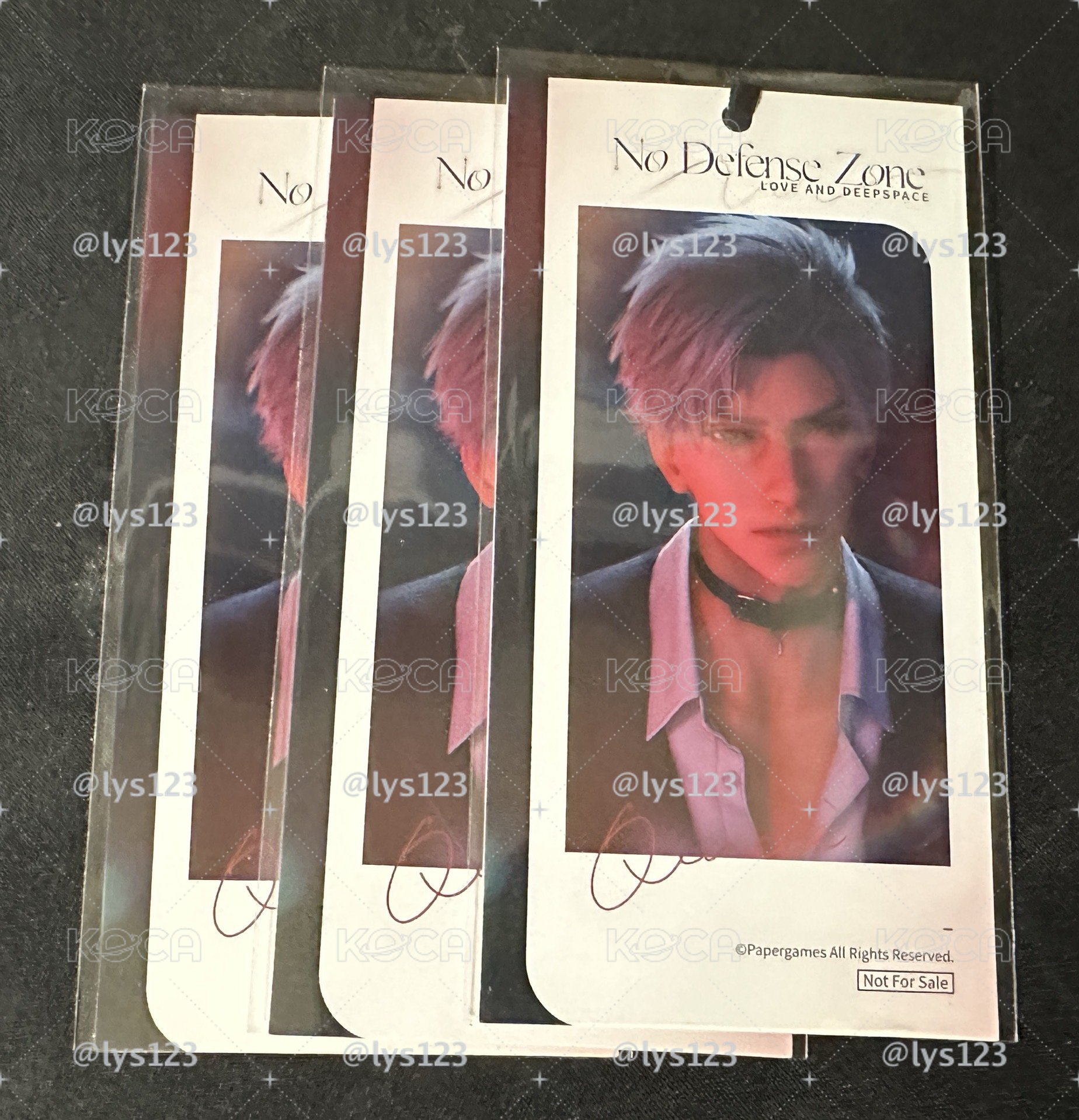 秦徹心語輕訴書籤