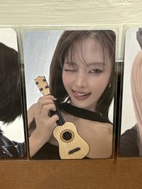 妮 吉他