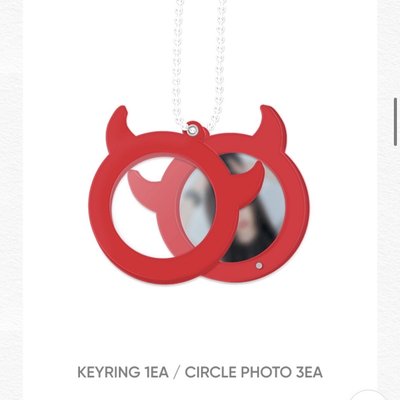 Ahyeon 賢 [惡魔角壓克力相片吊飾] SEE YOU THRER 周邊