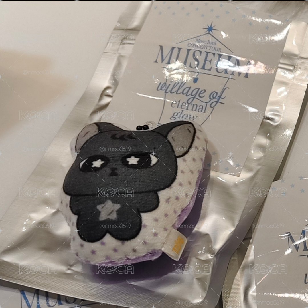 【MAMAMOO/Moonbyul】MUSEUM:village of ertenel glow 隨機吊飾娃🐺