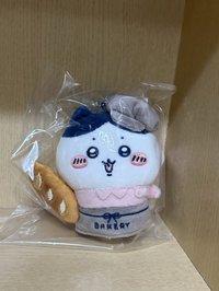 店員小八