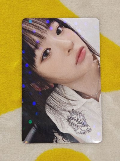 【Hanni哈尼】NewJeans Get Up WeverseJP 日咖特典霓虹光彩小卡