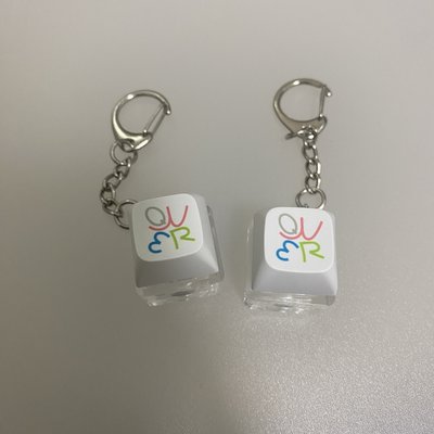 QWER 台場週鍵帽鑰匙圈