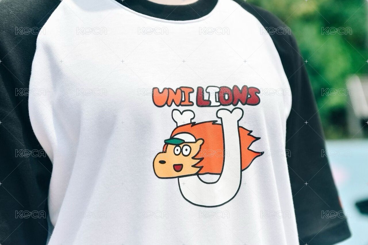 【TONY STAN】聯名主題落肩Tee 黑白
