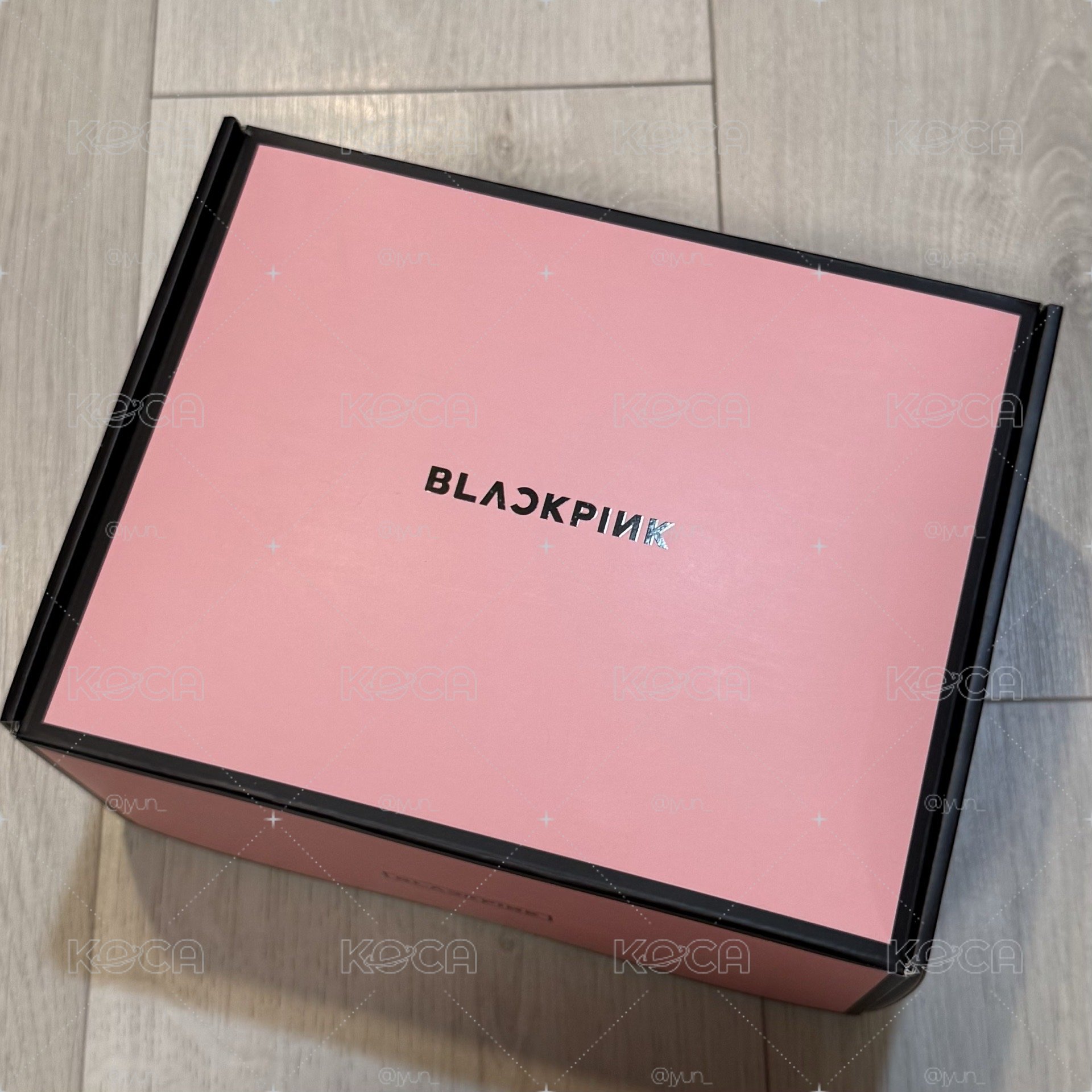 快閃競標<BLACKPINK>特別版手燈架_未拆（盒損）