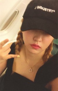 Day 2 專輯卡 