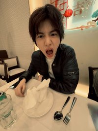 追星名言不買會後悔，所以買！！！！