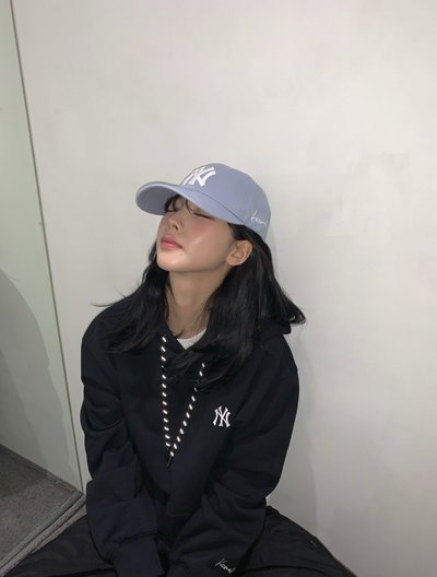 全新 台灣MLB Karina VOL. 藍色 