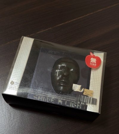 G-Dragon SHINE A LIGHT Concert Album Uncut Edition