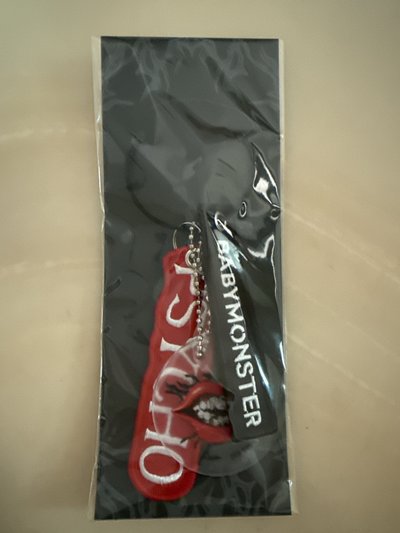 BABYMONSTER psycho吊飾