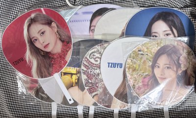 （現貨 紙箱寄出）TWICE 周子瑜 日巡 大扇