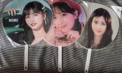 （現貨 袋子+三支大扇）TWICE MISAMO MOMO MOVELY 大袋子