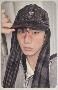 UNIQUE A ver. 專輯卡 