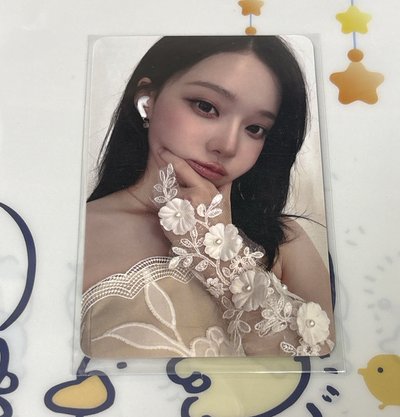 aespa 金冬天 rich man 泡泡摩奇 特典卡 婚紗冬