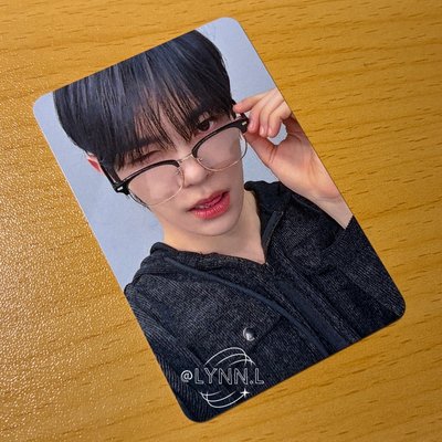 동규 臺北視簽 中文卡背